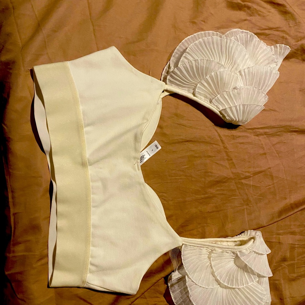 Bebe cropped top